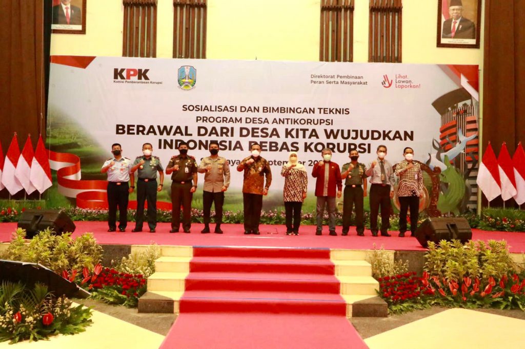 kpk ajari kades bebas korupsi