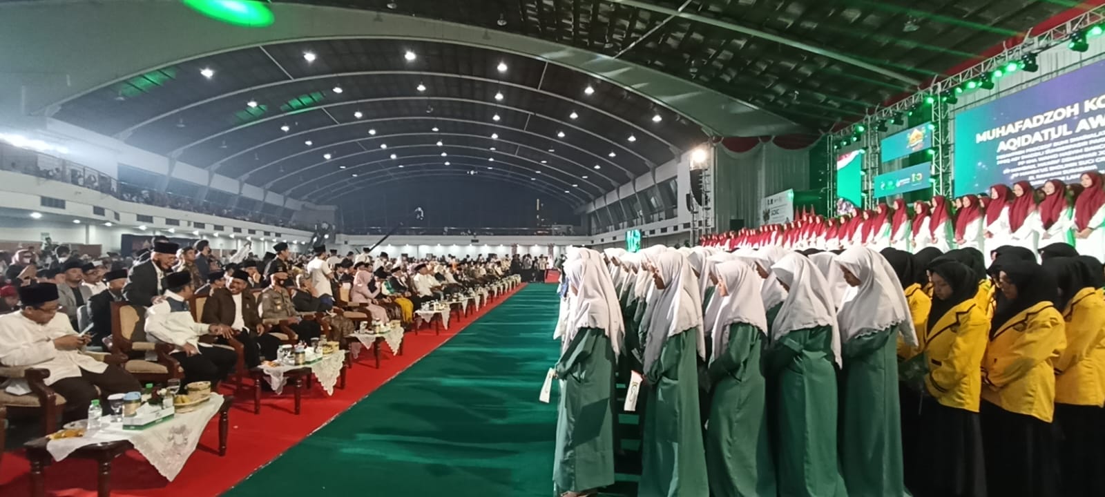 650 Santriwati Bacakan Aqidatul Awam