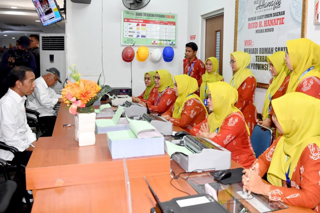 Presiden Jokowi Pastikan Alkes di RSUD H. Hanafie Muara Bungo Berguna bagi Masyarakat