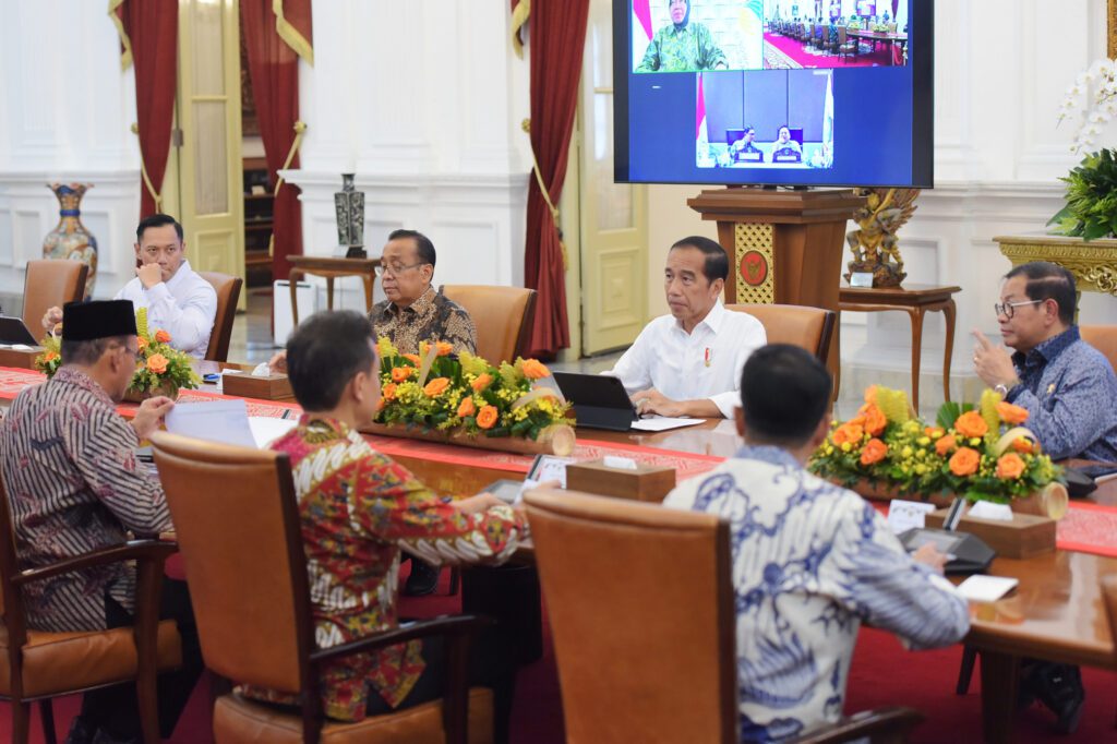 Inilah Instruksi Presiden terkait Penanganan Pengungsi Erupsi Gunung Ruang