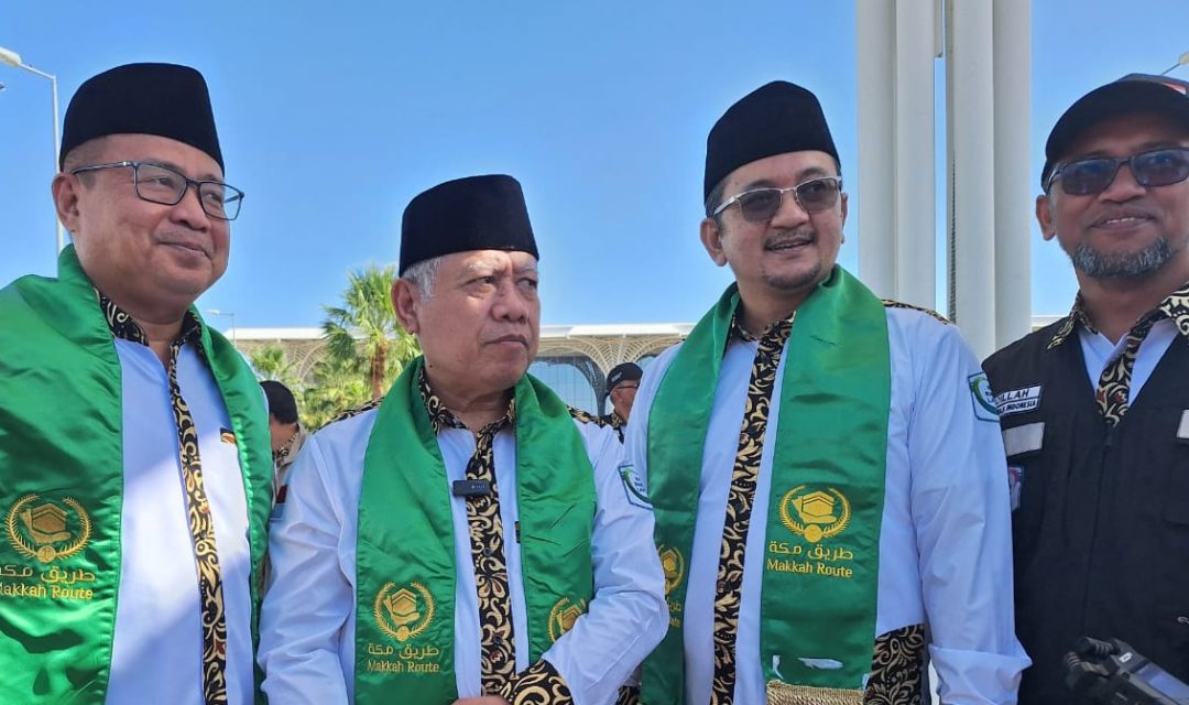 Duta Besar RI LBBP untuk Kerajaan Arab Saudi, Abdul Aziz Ahmad (dua dari kiri)