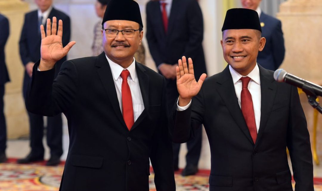 Presiden Lantik Saifullah Yusuf sebagai Mensos dan Eddy Hartono sebagai Kepala BNPT