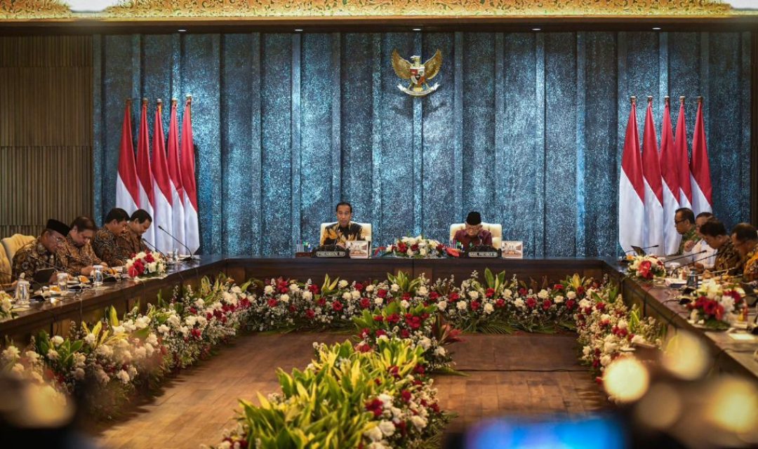 Presiden Jokowi Sampaikan Arahan dalam Sidang Kabinet Paripurna Terakhir