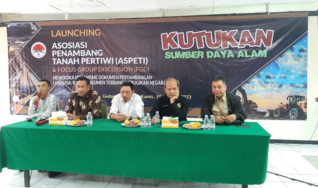 Asosiasi Penambang Tanah Pertiwi (ASPETI) menggelar acara Forum Group Discussion (FGD) 'Kutukan Sumber Daya Alam'