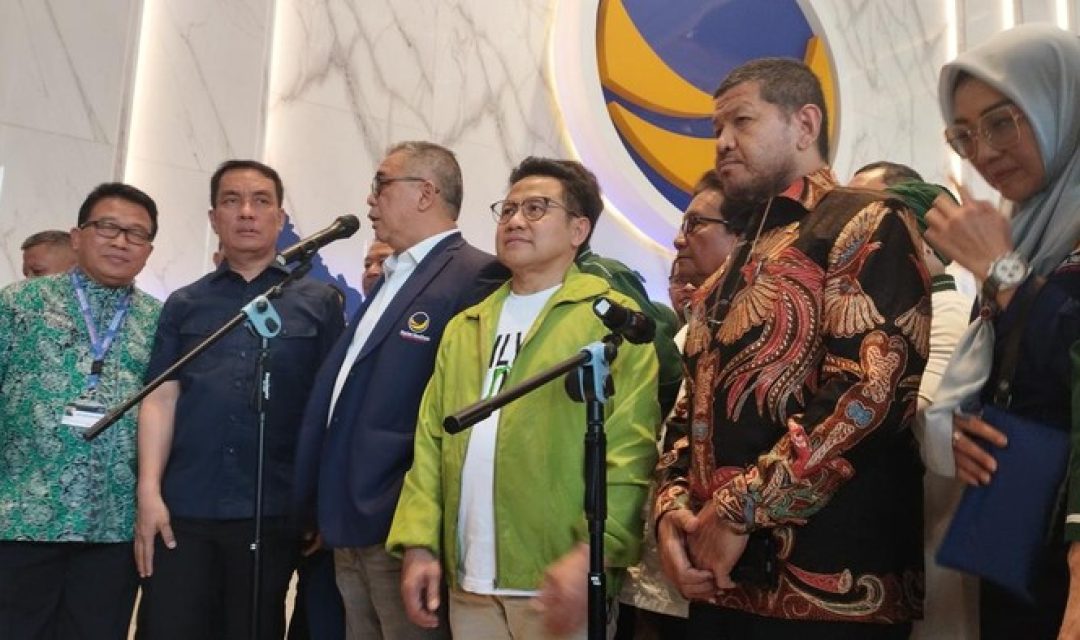 Bakal Calon Wakil Presiden sekaligus Ketua Umum PKB, Muhaimin Iskandar memberikan keterangan pers saat tiba untuk melakukan pertemuan di Nasdem Tower, Jakarta, Rabu. (Foto: Detiknews)