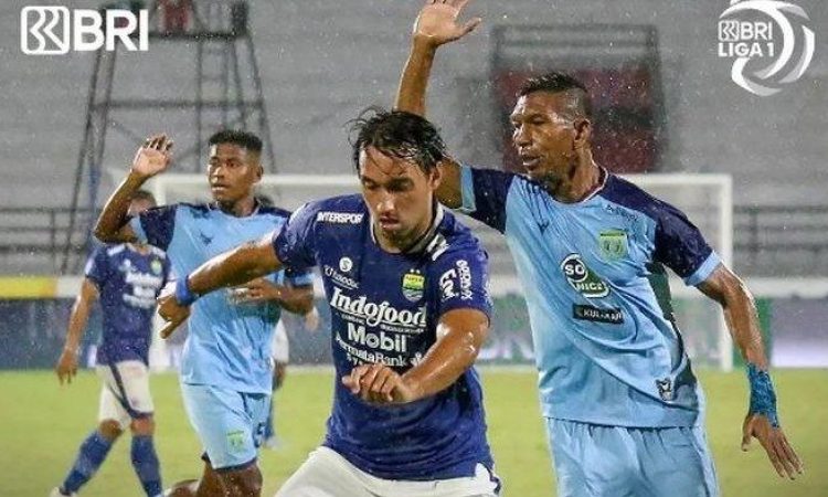 Duel-antara-Persib-Bandung-versus-Persela-Lamongan-pada-laga-pekan-ke-27