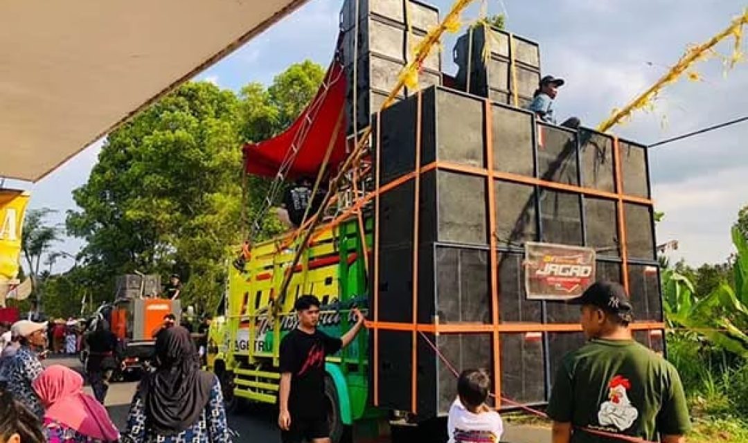 karnaval dan sound system Kabupaten Malang. (seru.co.id)