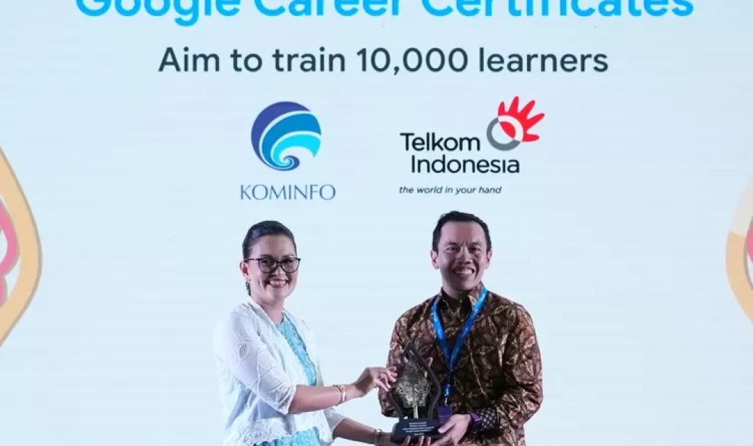 Google-dan-Telkom-bekerja-sama-mempercepat-transformasi-digital-di-Indonesia-dengan-menyediakan-5000-beasiswa-Google-Career-Certificates-94968669.jpg