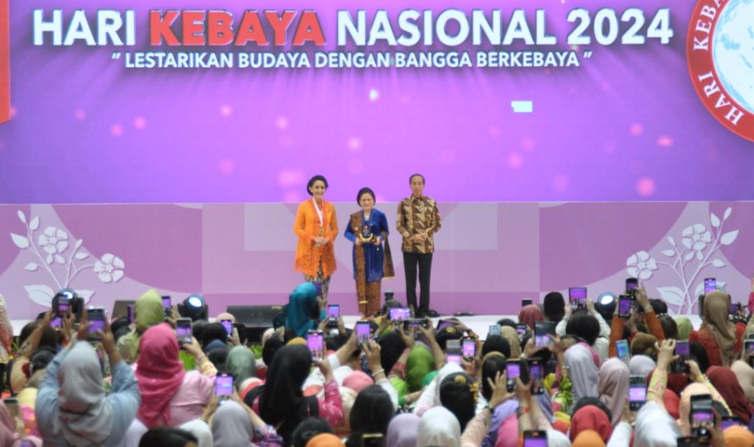 Presiden dan Ibu Negara Hadiri Peringatan Hari Kebaya Nasional 2024 di GBK