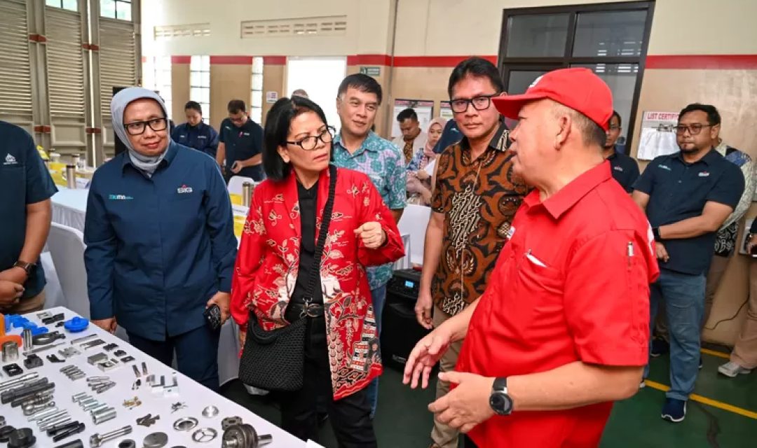 Kementerian-BUMN-mengapresiasi-atas-kolaborasi-SIG-dan-Astra-melalui-YDBA-dalam-rangka-mendorong-peningkatan-TKDN-suku-cadang-lewat-UKM-1661713728.jpg