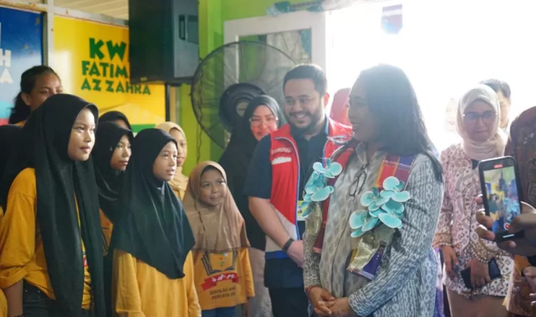 Menteri-PPPA-RI-Apresiasi-Pertamina-Hadirkan-Program-Pemberdayaan-Perempuan-dan-Perlindungan-Anak-Berkelanjutan-melalui-SAPD-1-1114205304.jpeg