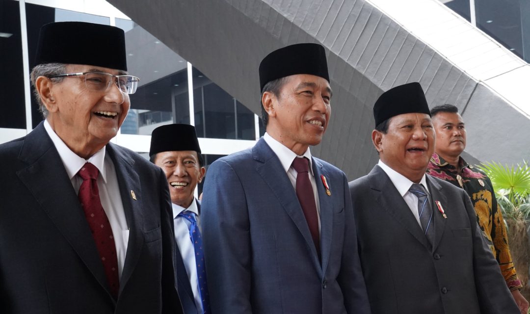 Menhan Prabowo Dampingi Presiden Jokowi Hadiri Pelantikan Anggota MPR/DPR/DPD RI Terpilih 2024-2029