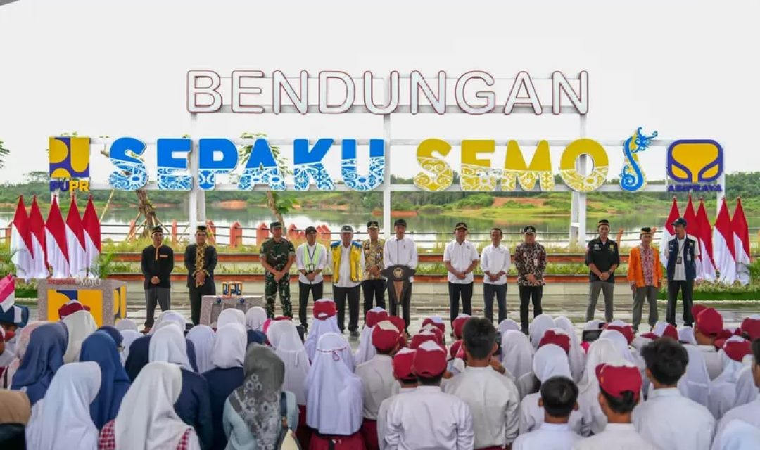 Peresmian-Bendungan-Sepaku-Semoi-1-1440497286.jpeg