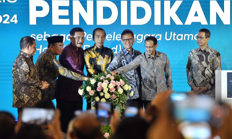 Presiden Resmikan Peluncuran Pendidikan Dokter Spesialis Berbasis RSP-PU di Jakarta