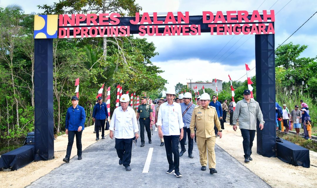 Resmikan Pelaksanaan Inpres Jalan Daerah di Sulawesi Tenggara, Presiden: Percepat Mobilitas Orang dan Logistik