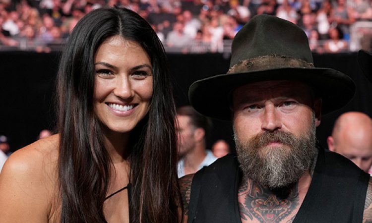 Kelly Yazdı and Zac Brown