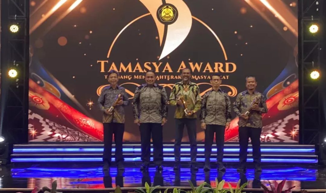 Tamasya-Award-Timah-639025005.jpg