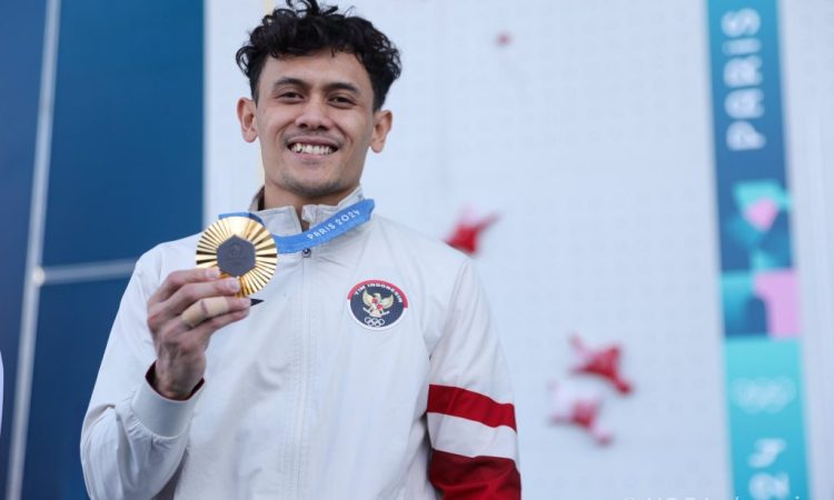 Veddriq Leonardo Persembahkan Medali Emas untuk Indonesia di Olimpiade Paris 2024