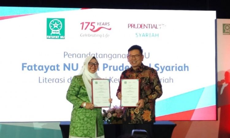 Penandatanganan MoU Fatayat NU dan Prudental Syariah. (Dok.Dream.co.id)