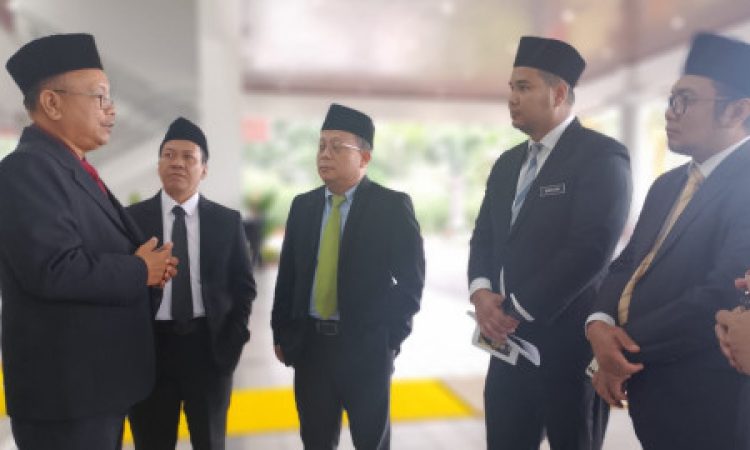 Tim Delegasi Kemenag dan UUM bertemu di Kedah, Malaysia, bahas Program Double Degree. DOK Kemenag.go.id