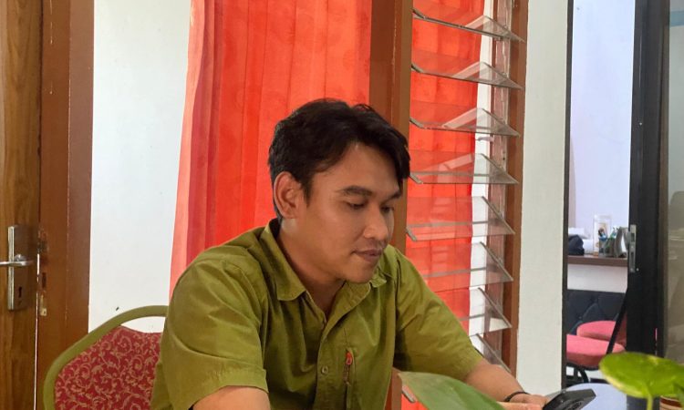 Kordiv Hukum Penyelesaian Sengketa Bawaslu Kabupaten Kediri, Ahmad Najihin Badry, S.Pd (foto: Hikam)