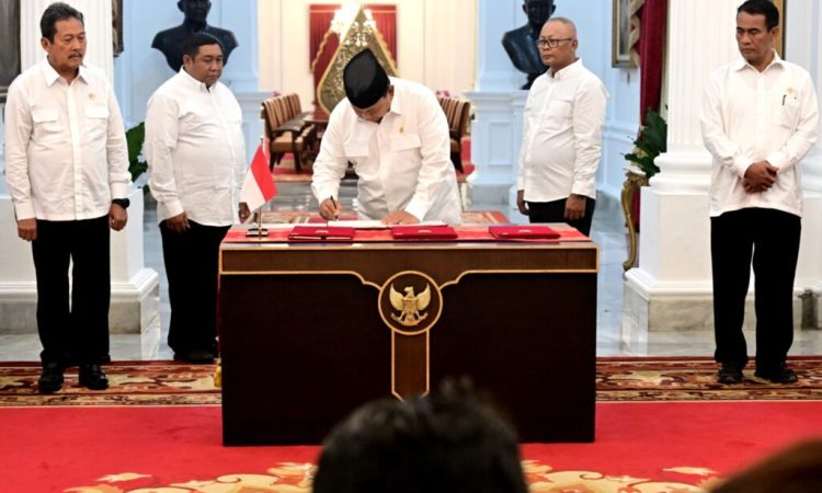 Presiden Prabowo Subianto Tandatangani PP tentang Penghapusan Piutang Macet UMKM