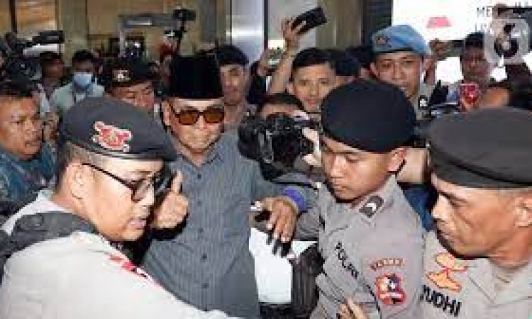 Pemeriksaan Panji Gumilang di Bareskrim Polri (Foto: Liputan6)