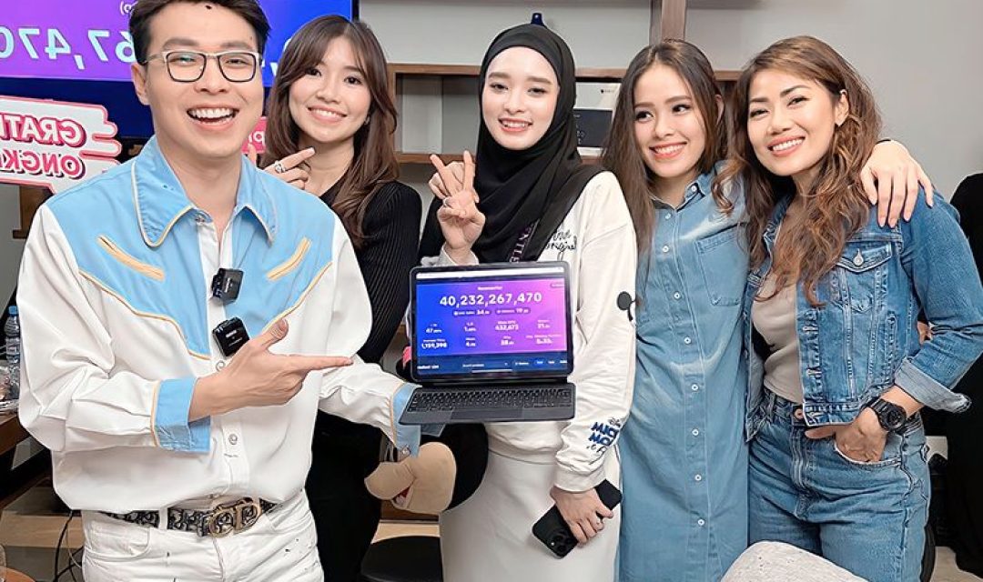 Dr. Richard Lee, pencetak rekor penjualan tertinggi di Asia Tenggara melalui fitur live TikTok Shop. (Dok. Istimewa)