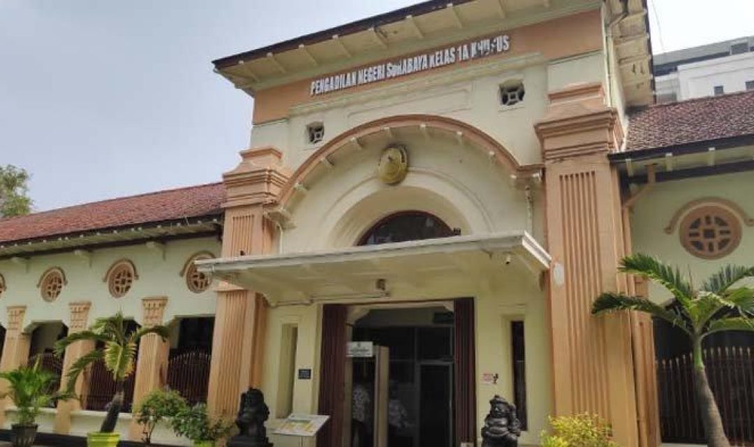 gedung-pengadilan-negeri-surabaya