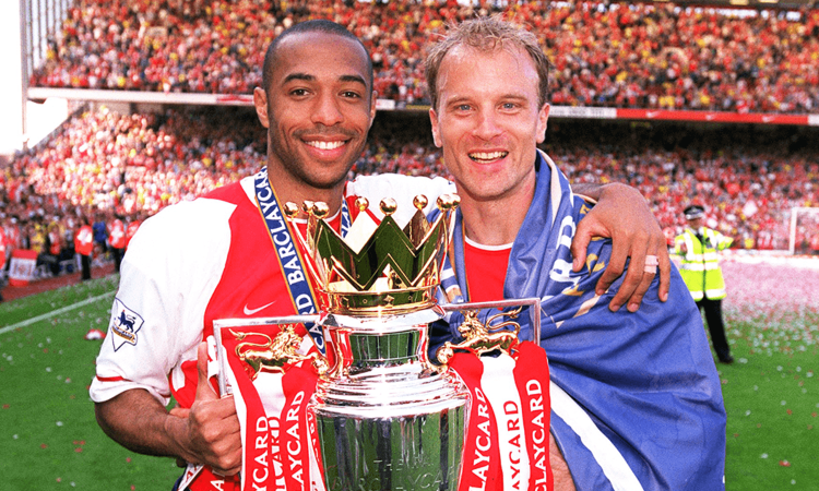 henry-bergkamp-premier-league-trophy.png