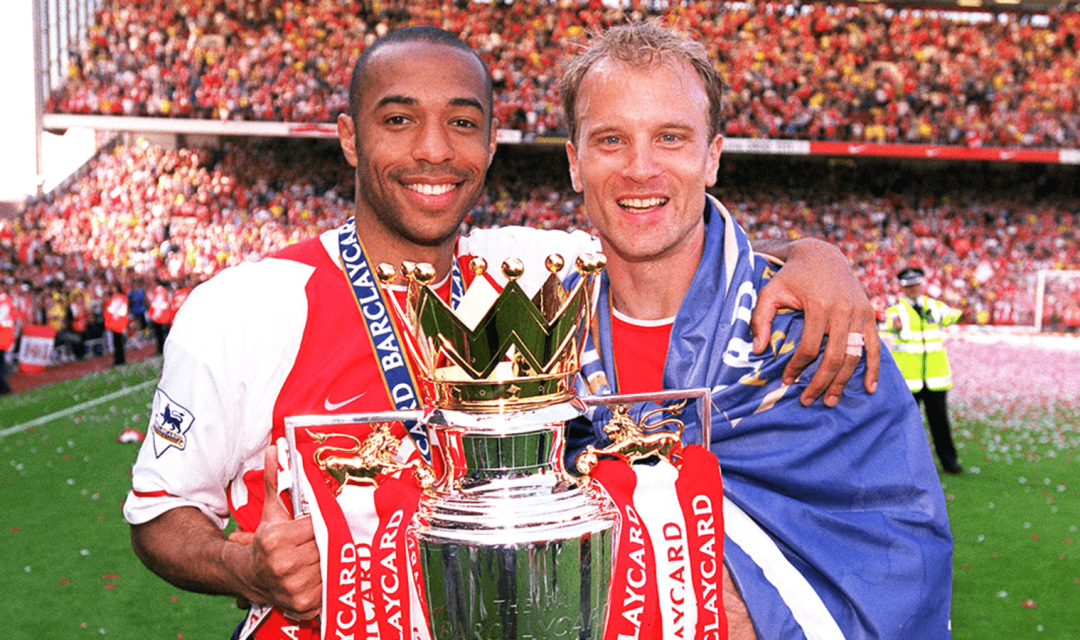 henry-bergkamp-premier-league-trophy.png