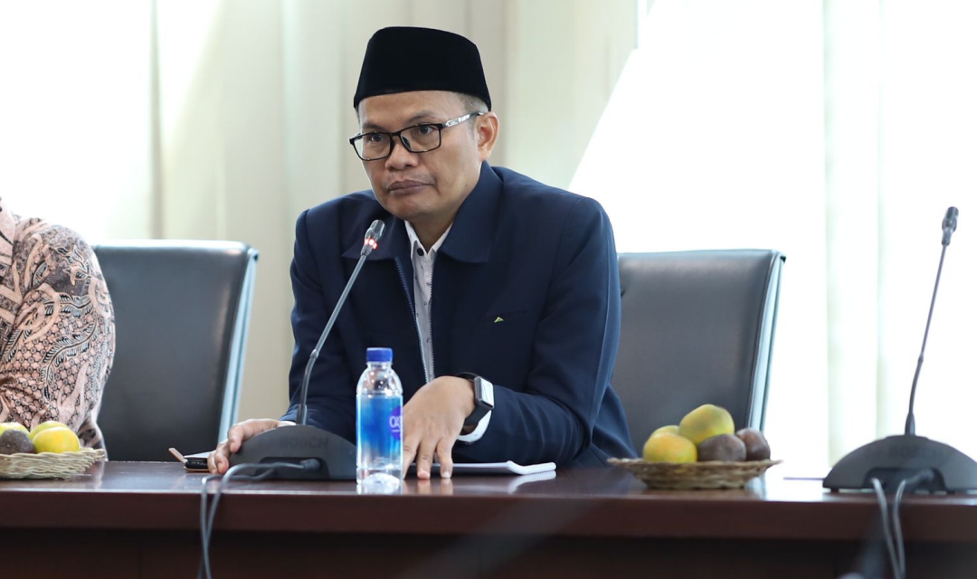 Direktur Urusan Agama Islam dan Pembinaan Syariah, Adib