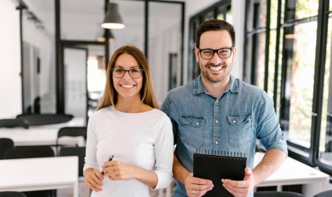 Portrait of a two casualy dressed entrepreneurs.