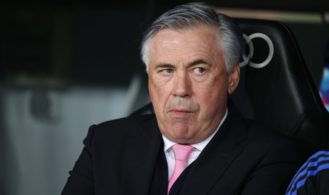 Soccer Football - LaLiga - Real Madrid v Osasuna - Santiago Bernabeu, Madrid, Spain - October 27, 2021 Real Madrid coach Carlo Ancelotti before the match REUTERS/Juan Medina