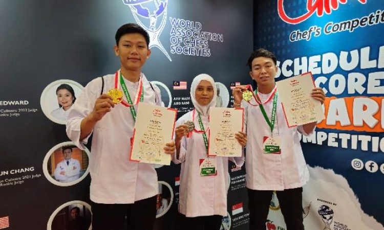 Tiga Peserta Didik Berkebutuhan Khusus (PDBK) berhasil meraih prestasi di tingkat internasional pada ajang The 13th Salon Culinaire 2023 pada 25-28 Juli 2023 di Jakarta International Expo (Foto: Istimewa)